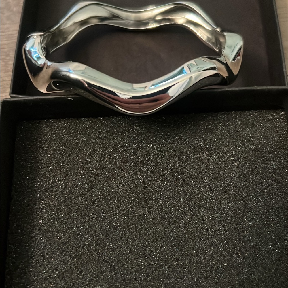 Silver-tone Sculpted Bangle Bracelet - Picture 2 of 2